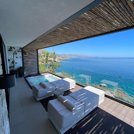 Mystique Luxury Suite Achlia Екстериор снимка