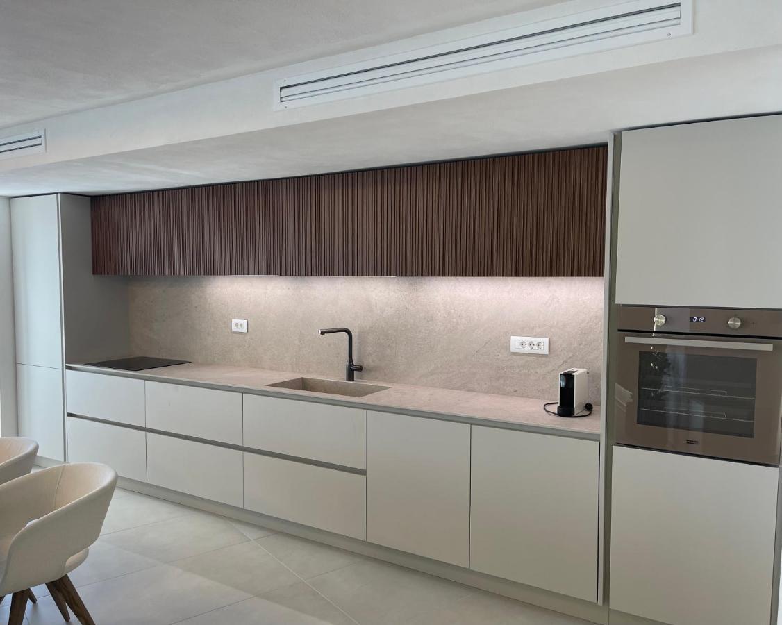 Mystique Luxury Suite Achlia Екстериор снимка