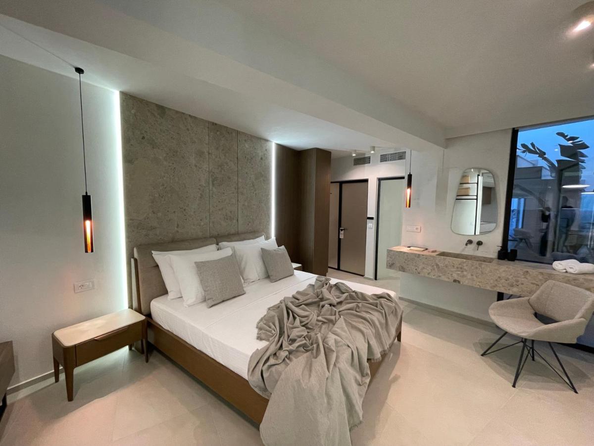 Mystique Luxury Suite Achlia Екстериор снимка