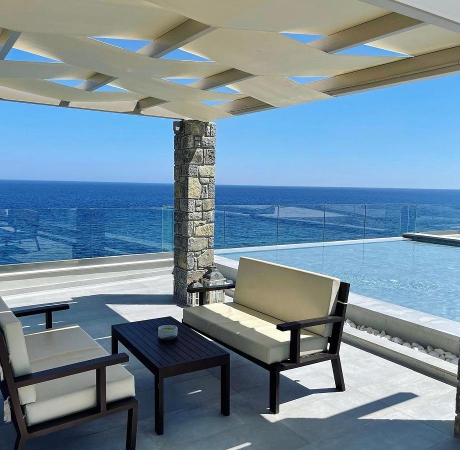Mystique Luxury Suite Achlia Екстериор снимка