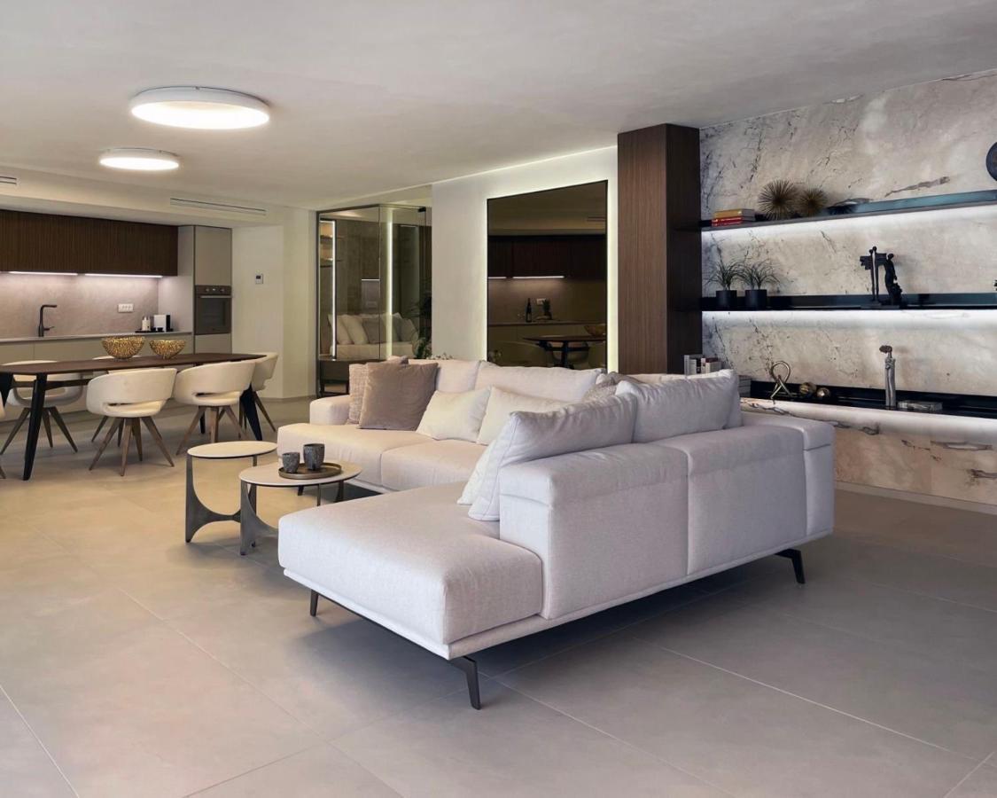 Mystique Luxury Suite Achlia Екстериор снимка