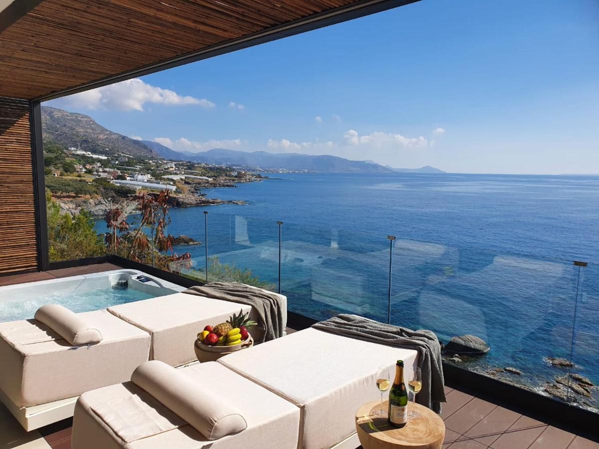 Mystique Luxury Suite Achlia Екстериор снимка