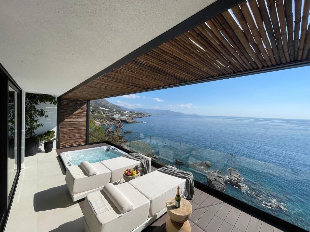 Mystique Luxury Suite Achlia Екстериор снимка