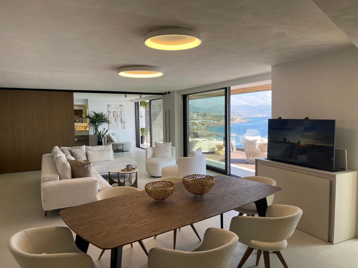 Mystique Luxury Suite Achlia Екстериор снимка